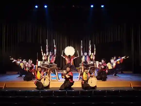Kujima High School Taiko Drum Club