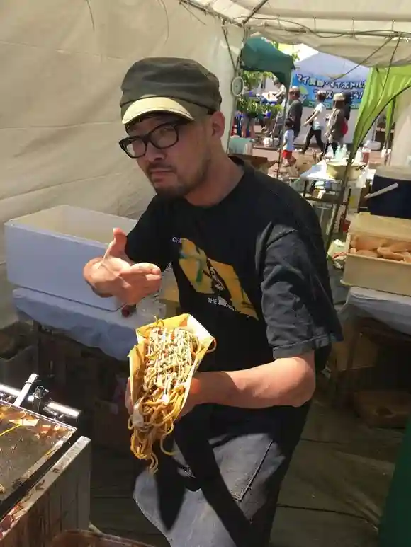 ONEBLOOD Mega-Serving Yakisoba Bread