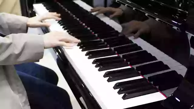 【ピアノの先生が解説】back numberのクリスマスソングを弾いてみよう！